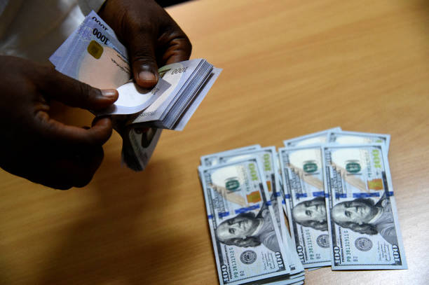 BREAKING: Banks told to trade forex 'freely' in Nigeria - nairametrics.com/2023/06/14/bre…