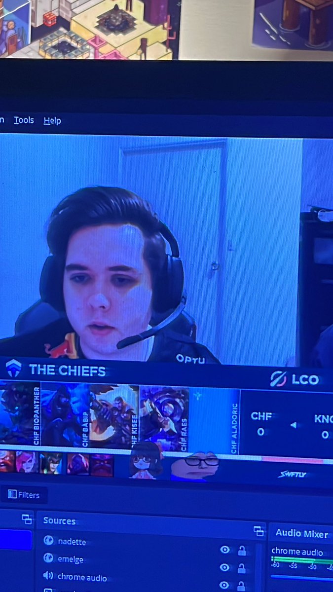 emelg and nadette watch the <a href="/LCO/">LCO</a> twitch . tv / nadette :3