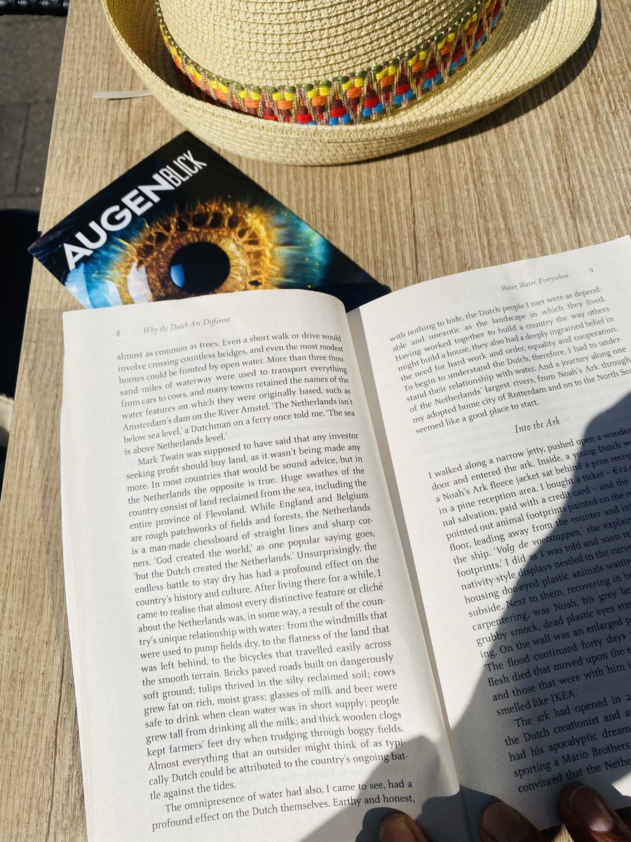 SaSaLaSharif's tweet photo. ‘God created the world’, as one popular saying goes, ‘but the #Dutch created the #Netherlands 🇳🇱’ p. 8
Why the Dutch are Different by #BenCoates @bencoates1
#BookLOVE ❤️📚
You would agree to that, wouldn’t you Ed?! 😉@edwindiender 🧡🌷 https://t.co/xgYnWiVWYY