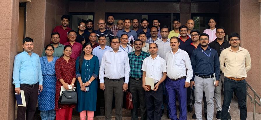 DoT_India's tweet image. @DoT_India  @DotWmo conducted capacity-building session for IRRS officers for testing #5G services in India to ensure quality of internet and interference-free services.