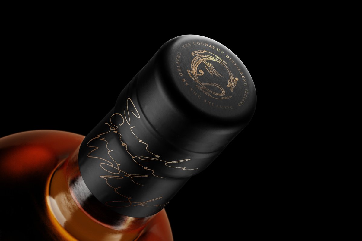 worldbrandesign's tweet photo. Library Design Studio @Studio_Library_ - Straw Boys Whiskey Label Design https://t.co/3EwrhvP1Jq
.
#labeldesign #packaging #packagingdesign  #graphics #graphicdesign #logo #logodesign #typography #branding #branddesign #brandidentity #worldbranddesign #worldbranddesignsociety https://t.co/6ZDCMfaW57