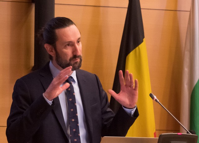 LuxTradeInvest's tweet image. We spoke to Fabien Amoretti, a French-Luxembourg entrepreneur about why he decided to set up various companies in #Luxembourg and notably #Datapunk – the company that runs #Hubfinance, a connection platform for finance experts. 

Read more 👉 fcld.ly/092hu6s