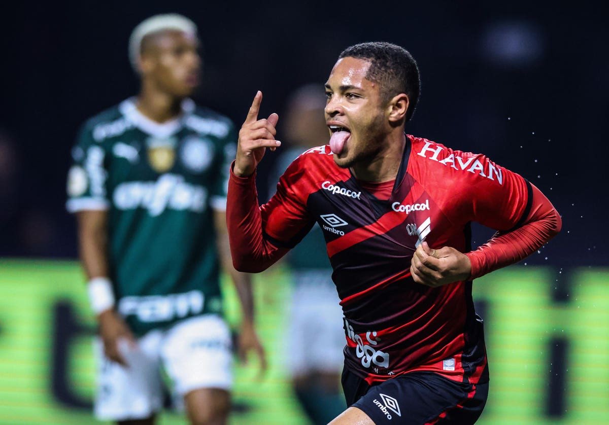 🇧🇷 Vitor Roque:

Is he the new Luis Suarez? 🔥

(A Thread)