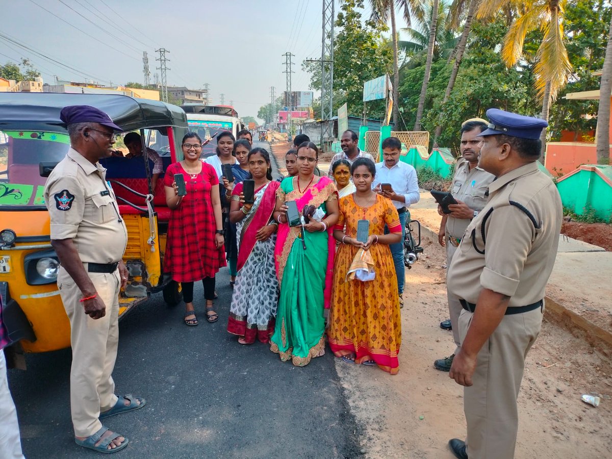 Special drive has been #conducted across the district on #downloading, #registering @DishaSOS on 14-06-2023 as per orders of Mrs. M. Deepika, IPS, @SpVzm. The Officers and men #visited prone #areas, created #awareness among them on #utilization of #DishaSOS while in #distress.