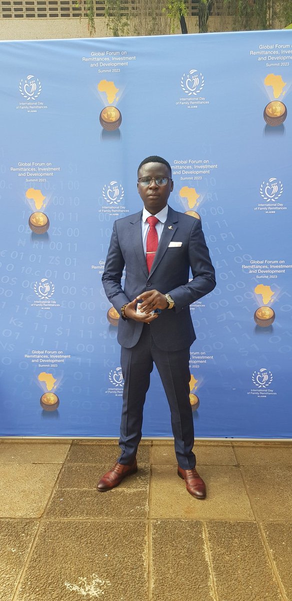 56authentique's tweet photo. Currently attending the #gfrid summit at @UN Nairobi. https://t.co/iPvvFtgorT