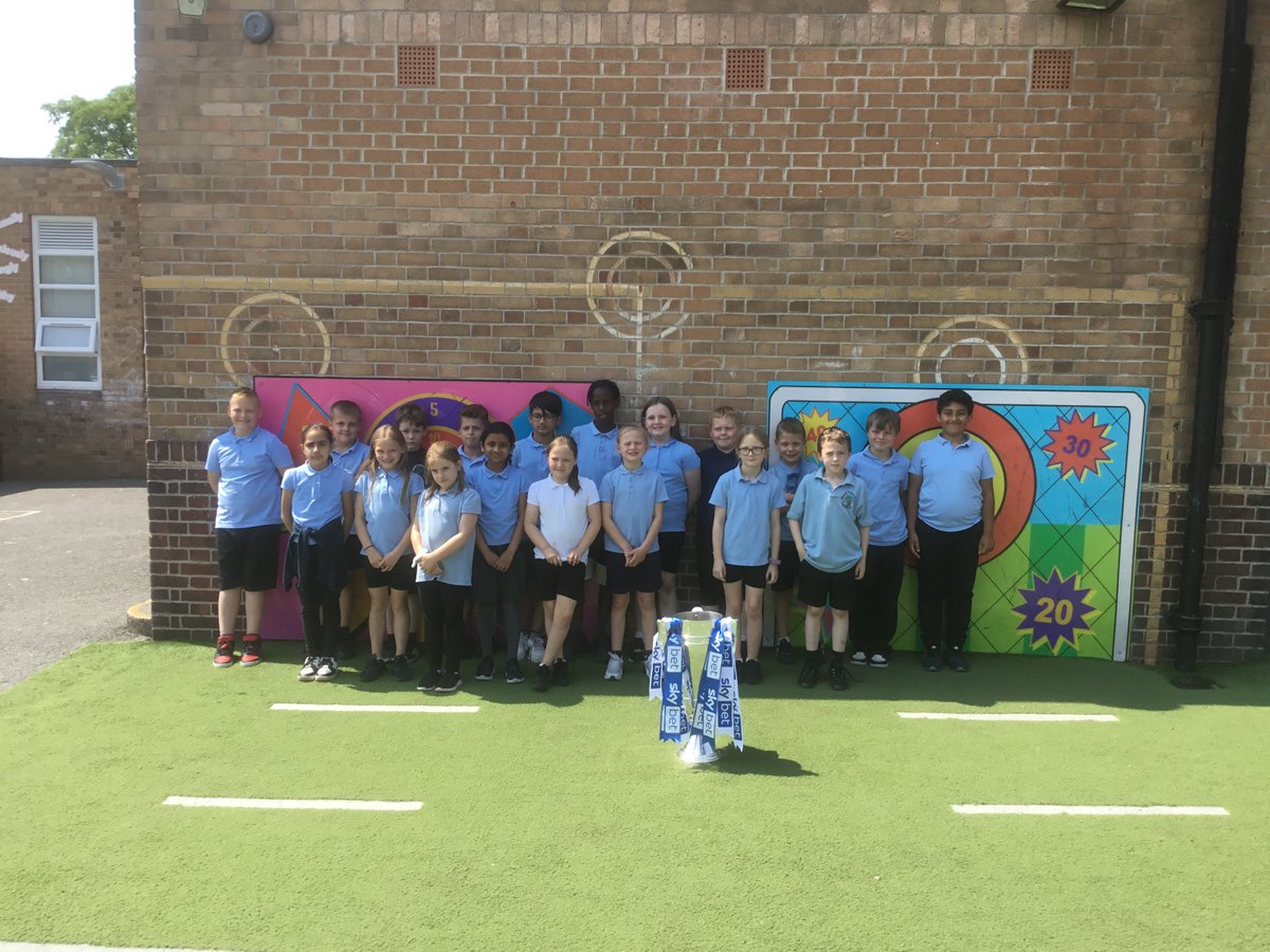 MeynellSchool's tweet photo. Thank you to @swfc for letting us get close to the League 1 play-off trophy yesterday! #TeamMeynell #Meynell #leagueone https://t.co/HgQ38hiviE