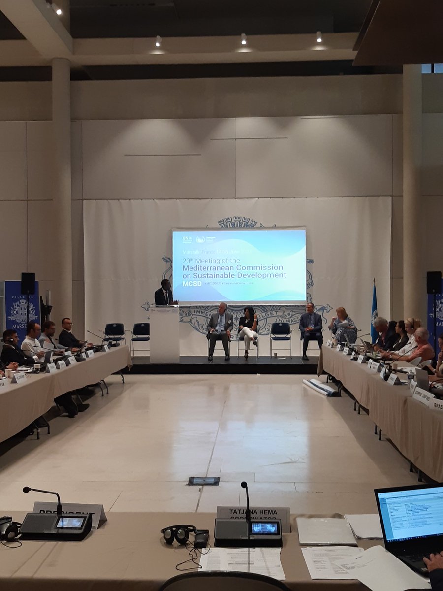 Discours du secrétaire d'Etat @HerveBerville en ouverture de la #MCSD2023 de la #BarcelonaConvention. Il appelle à faire de la Méditerranée une mer exemplaire dans la mise en œuvre d'objectifs globaux : protection d'au moins 30% des mers, lutte contre la pollution plastique...
