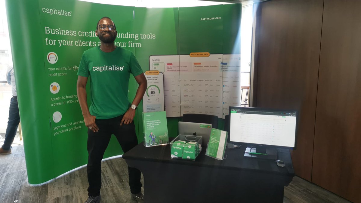 Capitalisers's tweet photo. Manchester, we're here! 🙌

There's a great buzz in the room at the @QuickBooksUK Roadshow, we can't wait to get the conversations going.

Make sure to chat with Seni at our green stand and find out how you can help your clients to build healthier businesses 💚
#QBGetConnected https://t.co/sijPieYX1z
