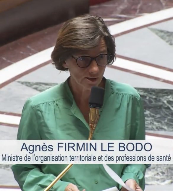 JCMasseron's tweet photo. Merci @FrcsBraun et @agnesfirmin pour leur positionnement clair hier au soir devant la représentation nationale à l’@AssembleeNat concernant la coercition et le conventionnement sélectif des médecins libéraux. Ces solutions sont des leurres. Cette mise au point était nécessaire ! https://t.co/yAybu7ffx4