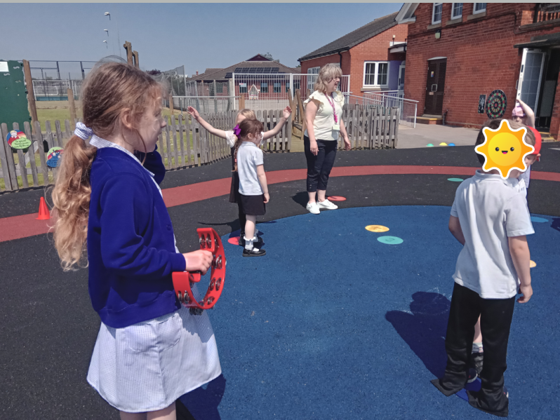 SkegInfantAcad's tweet photo. What a beautiful day for playing games outside! Thank you to Allison Consultancy for our PE training today, the Year One children loved being the play leaders for the Reception children. #GATPE https://t.co/T6QzSSI6QE