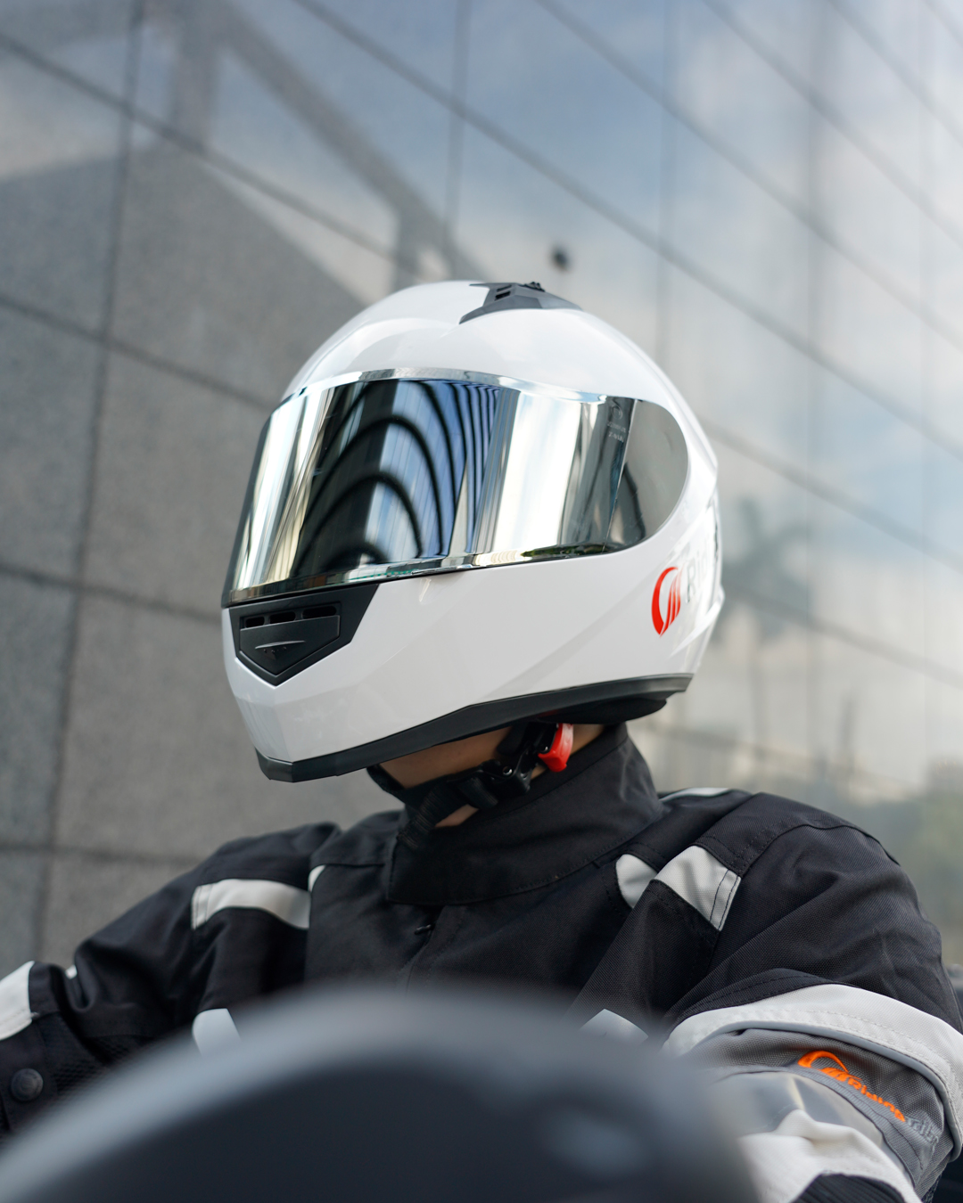 Best budget motorcycle intercom clearance