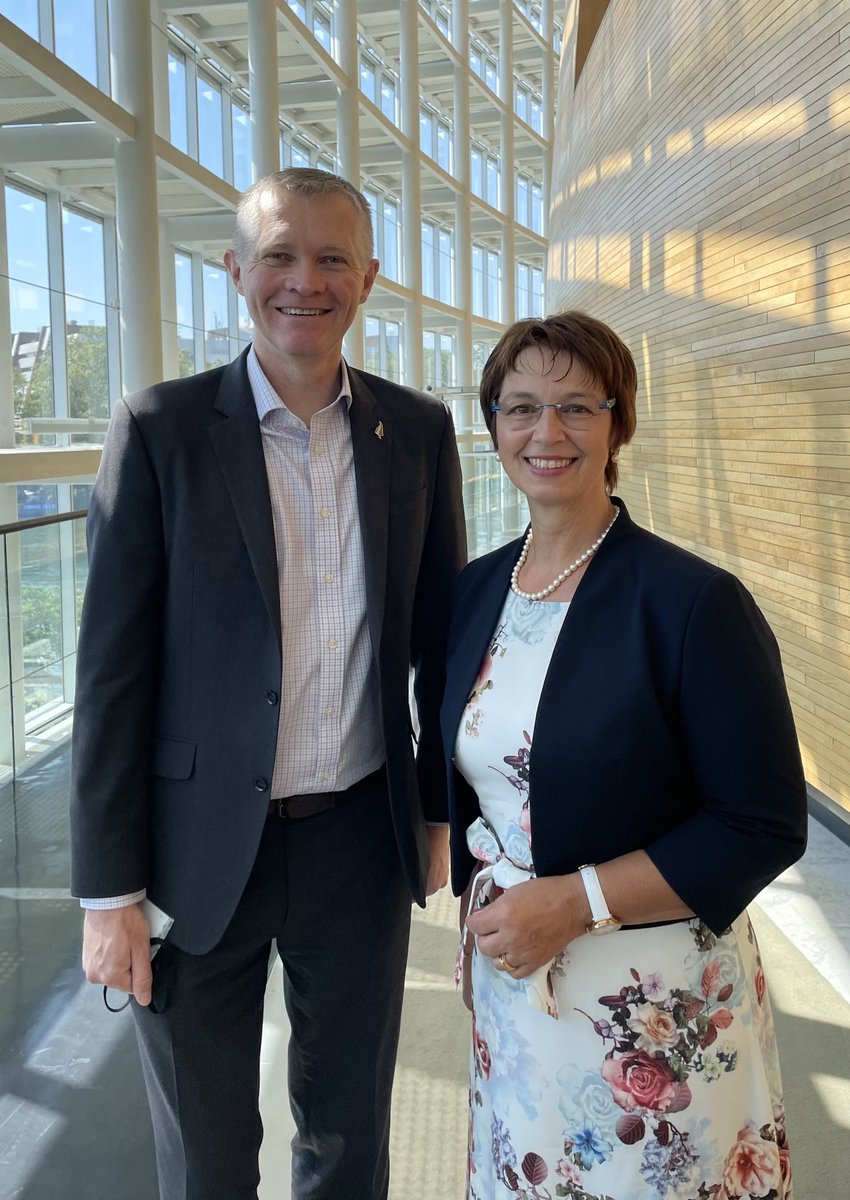New Zealand Mission to the EU (@nzineu) on Twitter photo It’s always a genuine pleasure to see the wonderful <a href="/UliMuellerMdEP/">Ulrike Müller</a> - chair of the delegation for 🇦🇺 and 🇳🇿.
Great to hear about your work in Strasbourg and your aspirations for Bavaria. Best wishes and good luck dear Ulrike! 🇪🇺🤝🇳🇿🤝🇩🇪 It’s always a genuine pleasure to see the wonderful <a href="/UliMuellerMdEP/">Ulrike Müller</a> - chair of the delegation for 🇦🇺 and 🇳🇿.
Great to hear about your work in Strasbourg and your aspirations for Bavaria. Best wishes and good luck dear Ulrike! 🇪🇺🤝🇳🇿🤝🇩🇪