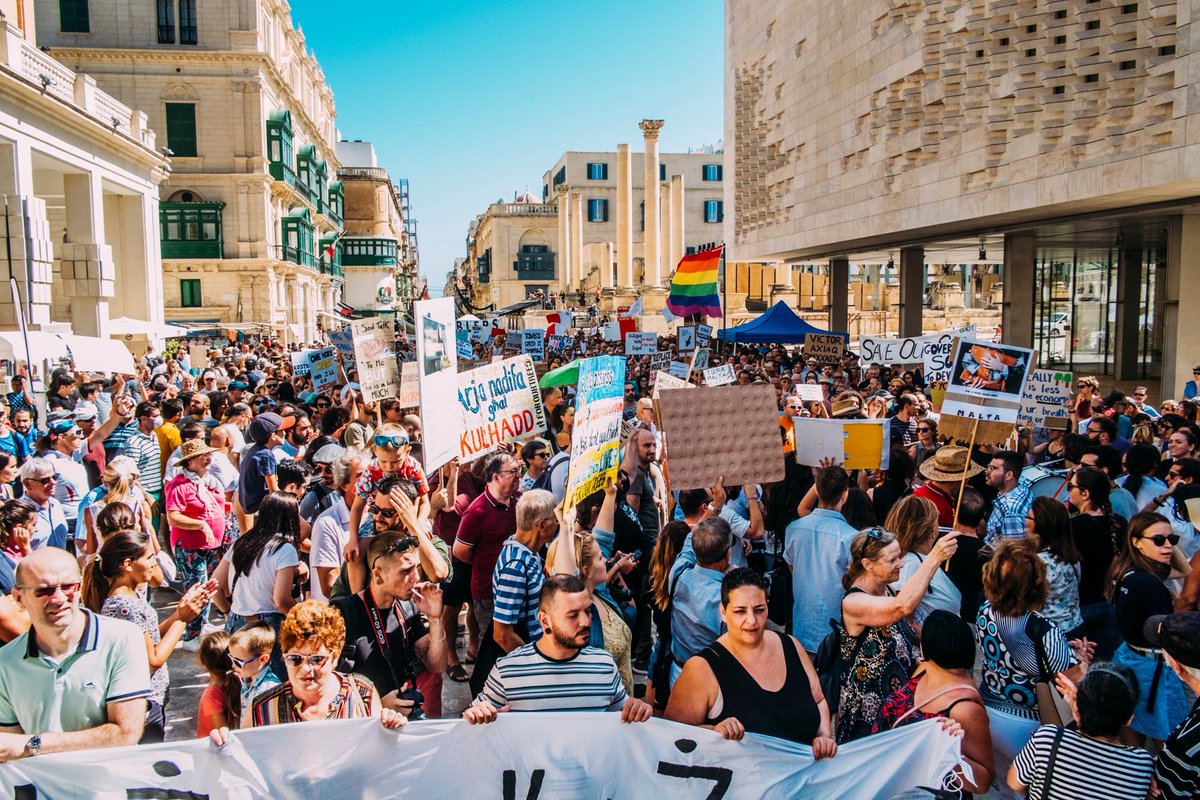 UMislands's tweet photo. Ch4 - @BriguglioMike discusses env'l protests in Malta during COVID19 &amp; uses protest event analysis thru data from media supported by qualitative interpretation
High visibility of such protest may symbolize increasing importance of environmentalism
@routledgebooks
@stefanomoncada https://t.co/I0psG0UnFV