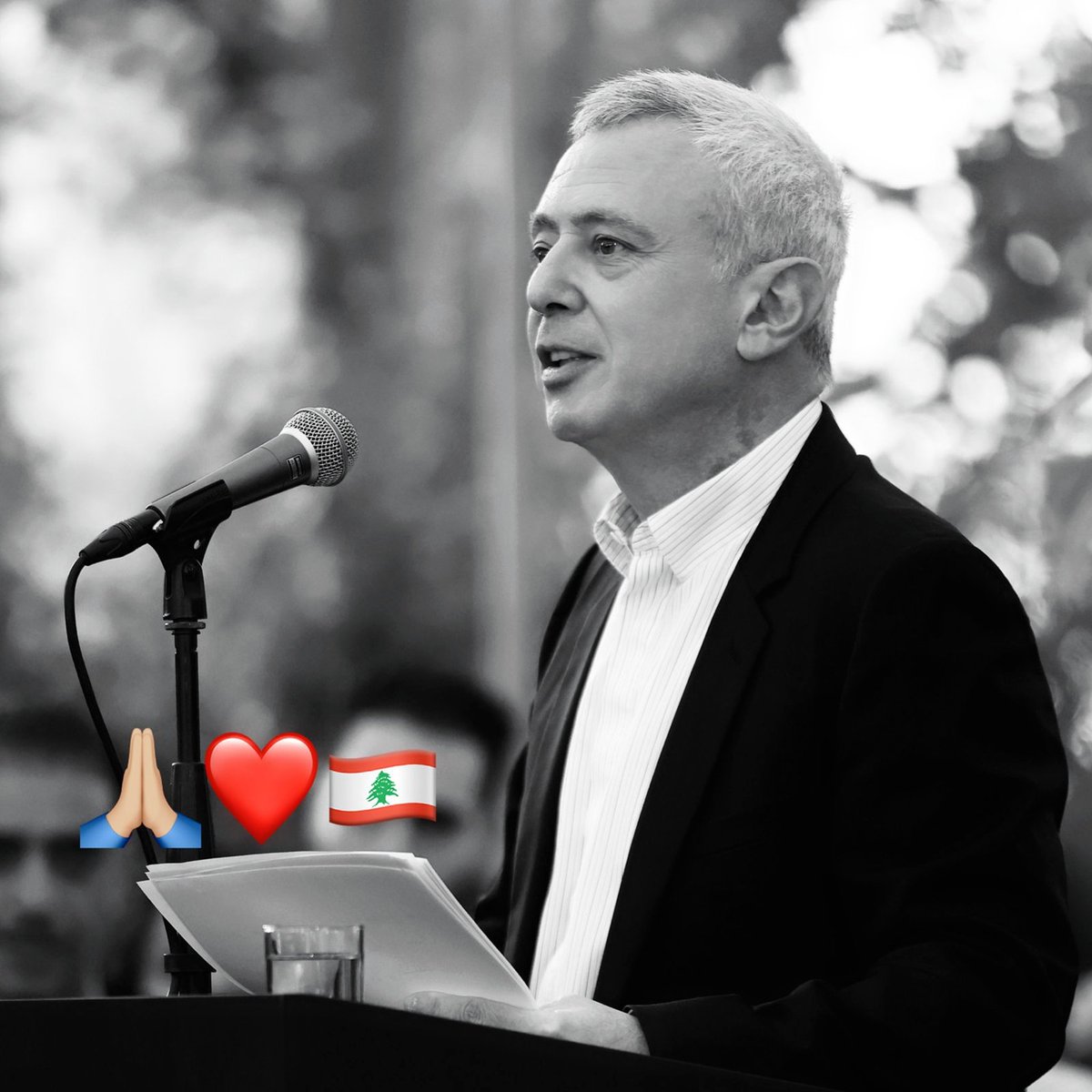 بالرغم من الضغوطات والحملات الإعلامية والترهيب َالترغيب والمصاري... انت قدن كلن ❤️🙏🇱🇧