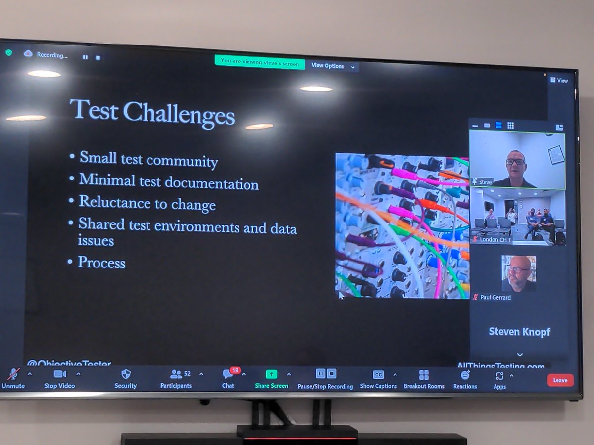 <a href="/ObjectiveTester/">Steve Mellor</a> is starting his talk #sigist23