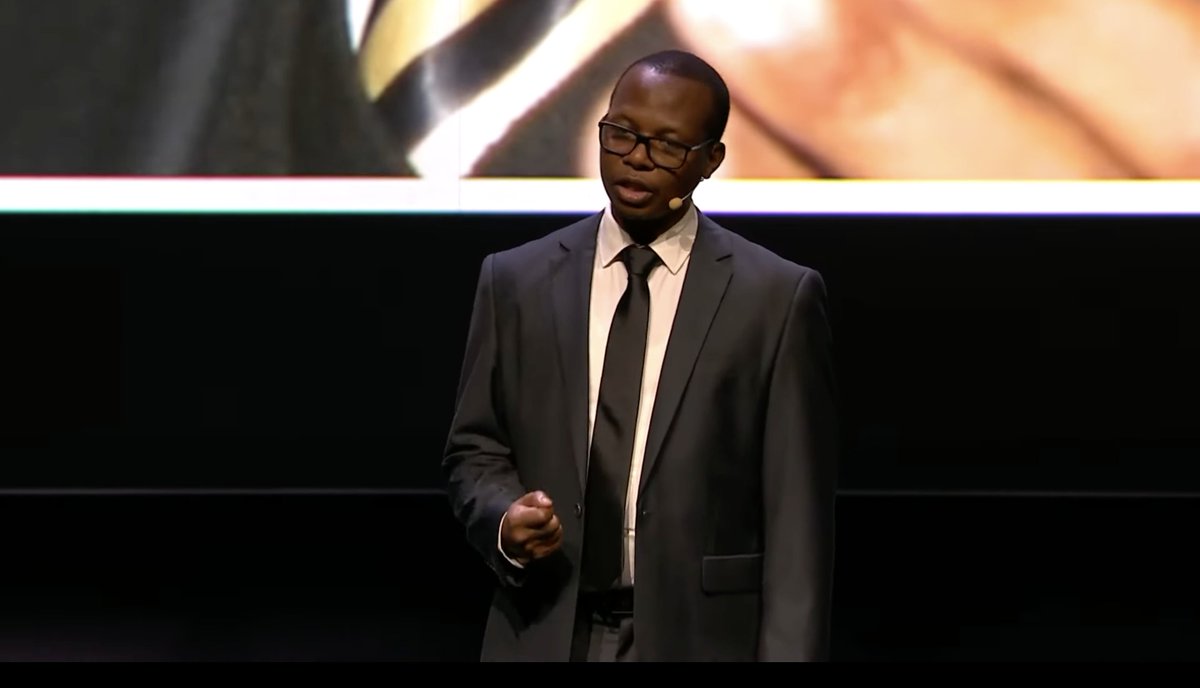 OsloFF's tweet image. 💫 Joining us now on the #OsloFF stage is Swazi human rights lawyer, @mzwandymas, to present &quot;The Swazi People&apos;s Lawyers.&quot;

You don&apos;t want to miss this! youtube.com/live/SgShQ1R6M…  youtu.be/UuSu4LR1M3w