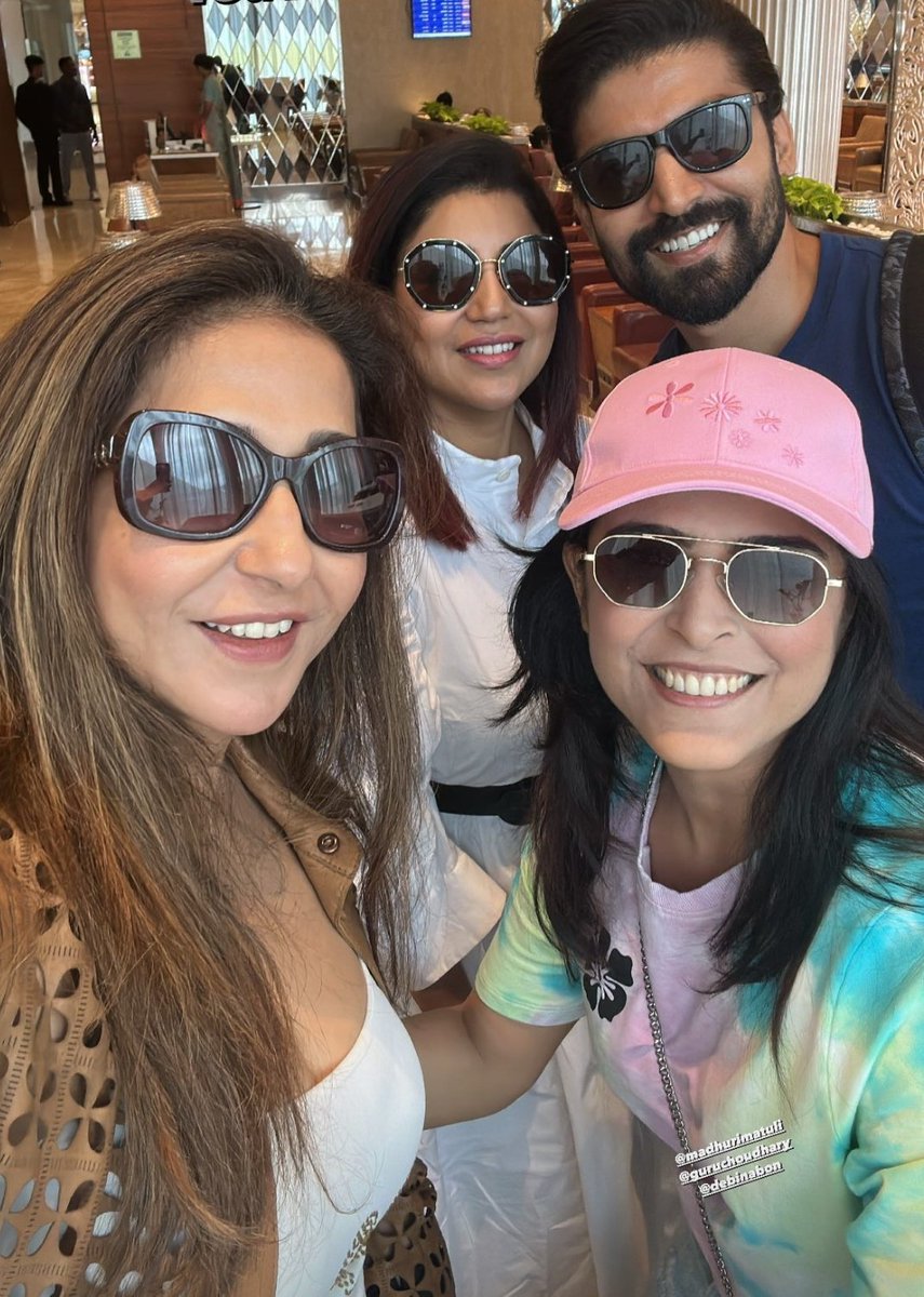 Something very special coming soon ❤️ All the very best team 🧿🍾🥳🙏 @MadhurimaTuli19 @gurruchoudhary @imdebina @krishikalulla
#madhurimatuli #gurmeetchoudhary #madhurians #proudmadhurians  #madhurimatuliteam #madhurimatulifans #madhu #madhurimatherealqueen #shineonmadhu