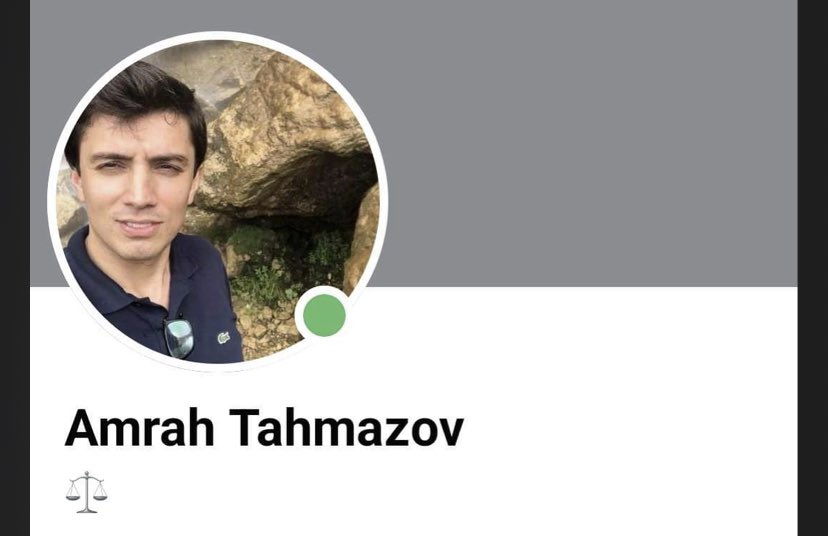 Samed_shixi's tweet photo. Dünən @Amrahtahmazov ın facebook hesabı bağlanmışdı, bu gün isə aktivləşdirilib, şəxsi məlumatları, mesajları yoxlanılır. Əmrah həbsdə olduğu üçün və telefonu polisdə olduğu üçün bütün məsuliyyəti Daxili İşlər Nazirliyi (@polisazerbaycan )daşıyır.
#freeAmrah https://t.co/bA5KoZe2sr