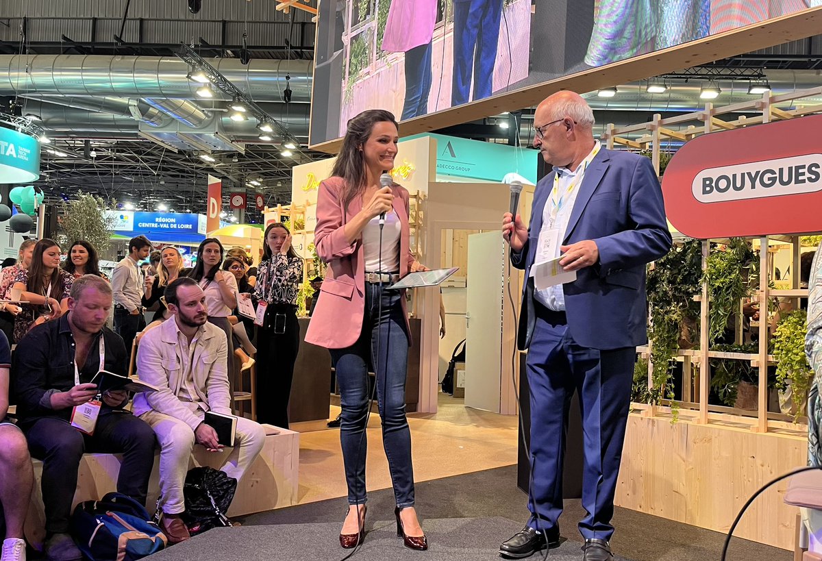 "Cela fait 40 ans que Colas travaille sur la problématique du recyclage. Une route peut être recyclable à 100% mais certains maîtres d’ouvrage n’ont pas encore confiance. Un travail de pédagogie est nécessaire auprès des clients." B.Sala #Vivatech