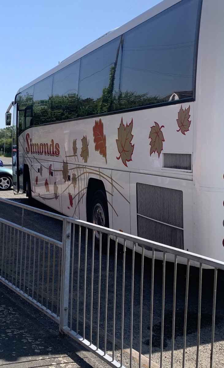 PrimaryScole's tweet photo. Phoenix class are loaded up and on their way - residential time! https://t.co/Dhtlg3eXQ4