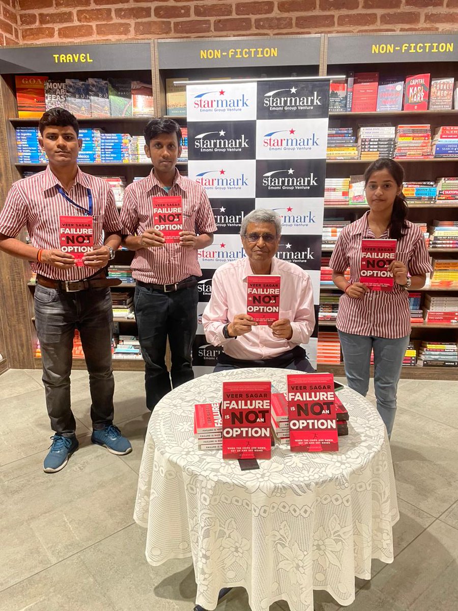 BloomsburyIndia's tweet image. #FailureIsNotAnOption signed by @veersagar are available at @EmamiStarmark in South City and City Center, Kolkata. Visit the stores and grab a signed copy!