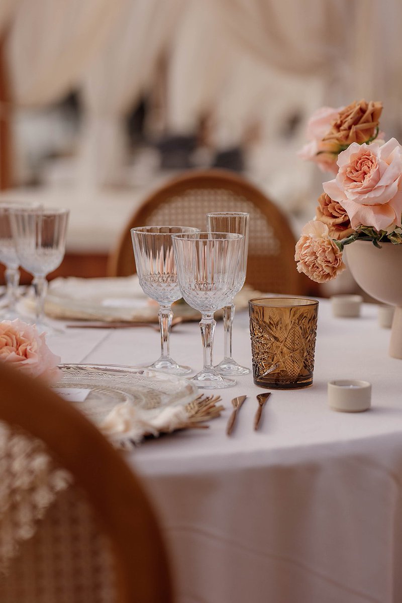 licandroWP's tweet photo. A pretty #terracotta &amp; #peach table for two for a #surpriseproposal on the #beach in #Tenerife 

https://t.co/SSbmt8RLUU 

@HRHtenerife 

#licandroweddings #proposal #engagement #proposalplanner #getengaged #dinnerfortwo https://t.co/sPsSRq0QDh