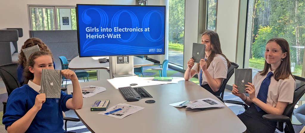 SHS_CompSci's tweet photo. We are at Girls in Electronics with @HeriotWattUni and the @NRobotarium 🤩 
@SHS_Phys https://t.co/NMO187cNoP