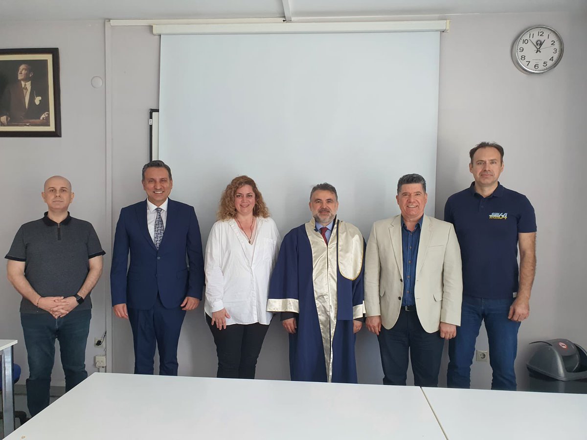 Doktora savunma jürimde yer alan başta Prof. Dr. Suat Teker olmak üzere, Prof. Dr. Özgür Çengel, Doç. Dr. Aslı Tuncay Çelikel, Dr. Ahmet Hakan Yüksel ve Dr. Kemal Özkan Yılmaz hocalarıma en içten teşekkürlerimi sunarım.