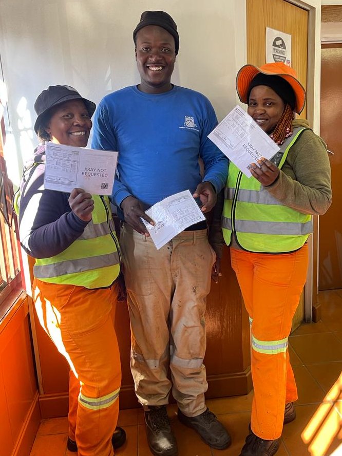 Say cheese! 😁We love seeing happy clients like this! Thank you for choosing Ubuntu Occupational Health in #emalahleni Don’t forget to book your #redticket via WhatsApp today!! 084-8431130. #coalcitytrendz #ubuntuclinic #witbank #ubuntufamily #eskom #fittowork #occupationalhealth