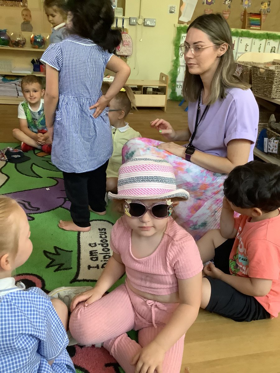 Today nursery are discussing how to keep safe in the sun ☀️<a href="/PinehurstP/">Pinehurst Primary</a>