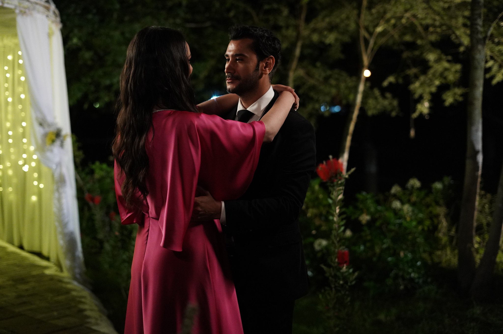 Fykq2SLWwAI9svA?format=jpg&name=large