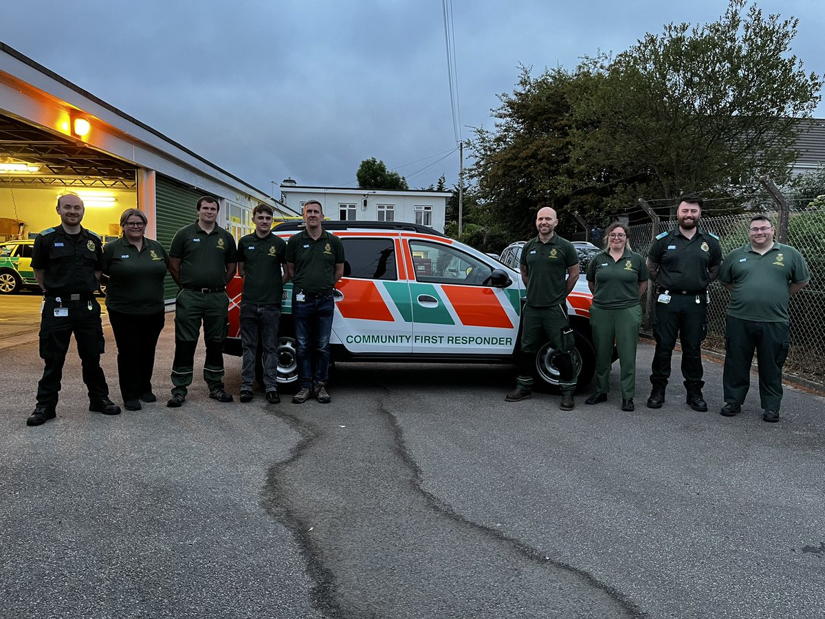 On Sunday evening our team of Volunteers had their familiarisation on the new Cornwall CFR car. We look forward to using it to increase visibility when responding to and attending incidents, as well as fundraising events. <a href="/swa_charity/">South Western Ambulance Charity 💚💙</a>