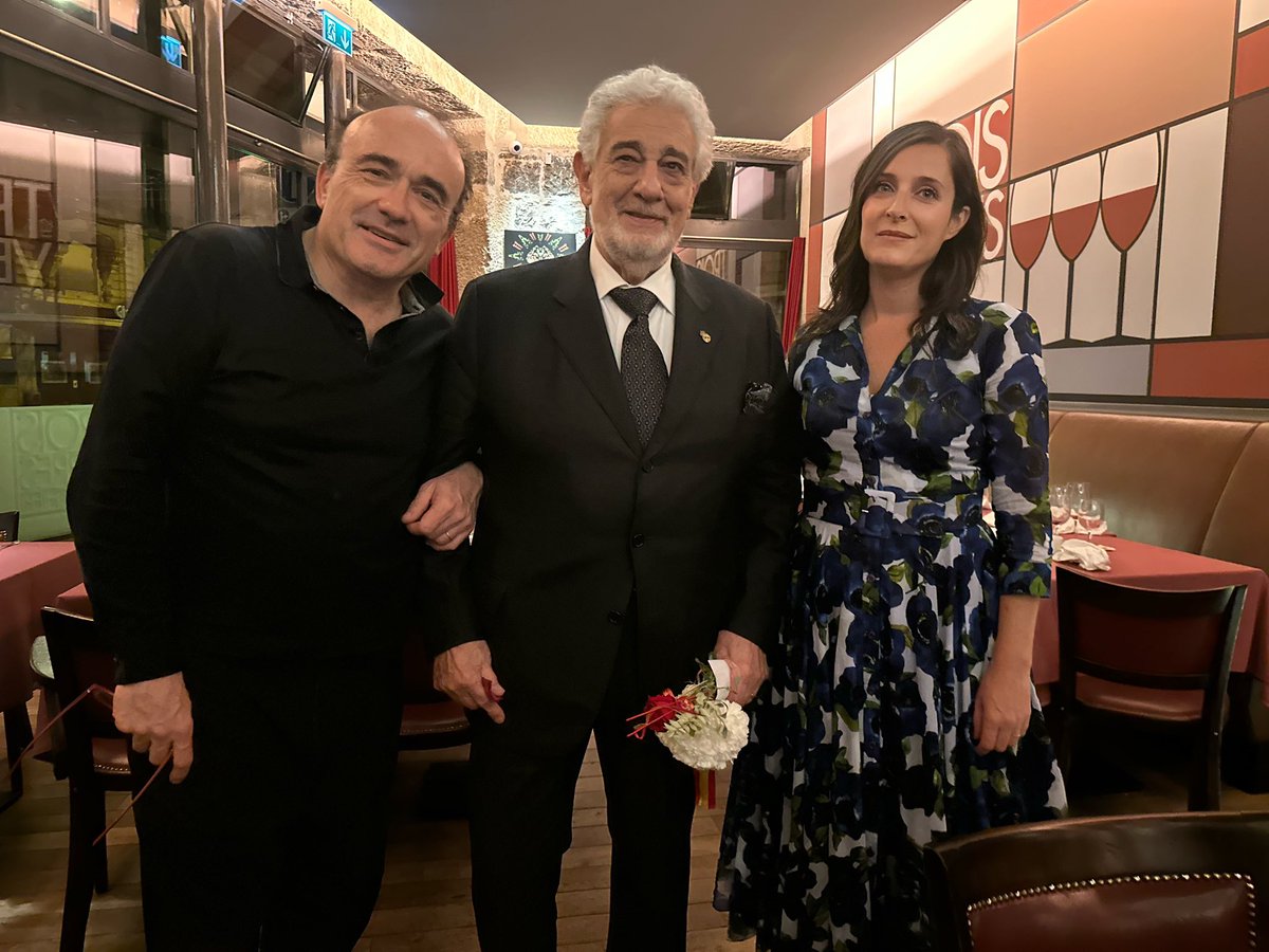 FredericChaslin's tweet photo. Merci Genève 🙏🏻❤️🇨🇭! 

Concert in Geneva🇨🇭Victoria Hall, 13 June 2023. 

Placido Domingo, Varduhi Khachatryan,  Hovhannes Ayvazyan; Maestro Frédéric Chaslin conducts the Orchestra Sinfonica G. Rossini https://t.co/HFJ0t3O0RN