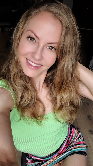 💚💚💚 JOIN NOW❣️    ➡️➡️➡️ https://t.co/JKc945IXX1  #blonde #blondegirl #greeneyes #smile #cheeks #sexy<a href="/tag/blonde"class="tags">#blonde</a><a href="/tag/smile"class="tags"><span>#smile</span></a><a href="/tag/sexy"class="tags"><span>#sexy</span></a><a href="/tag/goodmorning"class="tags"><span>#goodmorning</span></a><a href="/tag/skirt"class="tags"><span>#skirt</span></a><a href="/tag/panties"class="tags"><span>#panties</span></a><a href="/tag/greeneyes"class="tags"><span>#greeneyes</span></a>