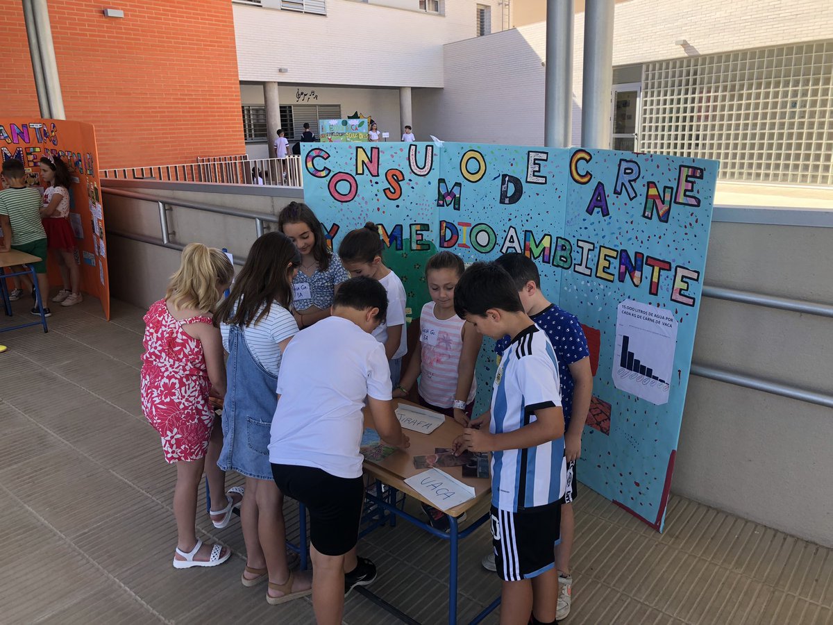 Una mínima parte de la mañana que estamos viviendo #impresionante el trabajo del alumnado, la organización y el profesorado #ABP #Dua #ApCooperativo