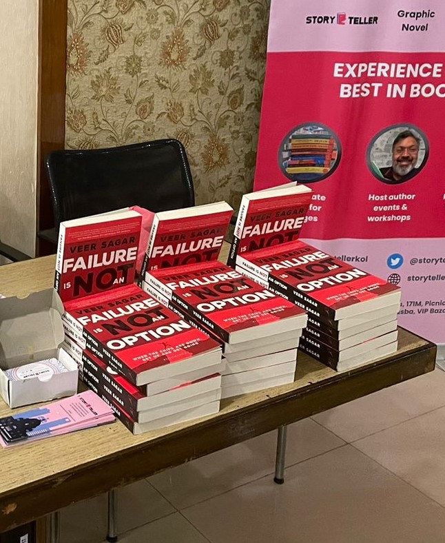 BloomsburyIndia's tweet image. It was a full house at Rotary Sadan in Kolkata where @veersagar talked about his book #FailureIsNotAnOption and signed copies of the book for readers!