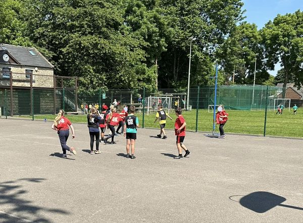 BOSCEPrimary's tweet image. We’d like to thank our friends at Hutton Rudby Primary School for coming this afternoon to play some netball. We had a great time!