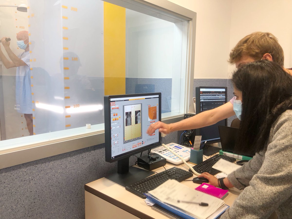 GVAsanitat's tweet photo. 1⃣🏥 El #Peset se convierte en el primer hospital público de España en contar con un escáner para radiografías de cuerpo entero con dosis muy bajas de radiación
🔗 https://t.co/k4BeJbfdL4 https://t.co/3otUzpScw6