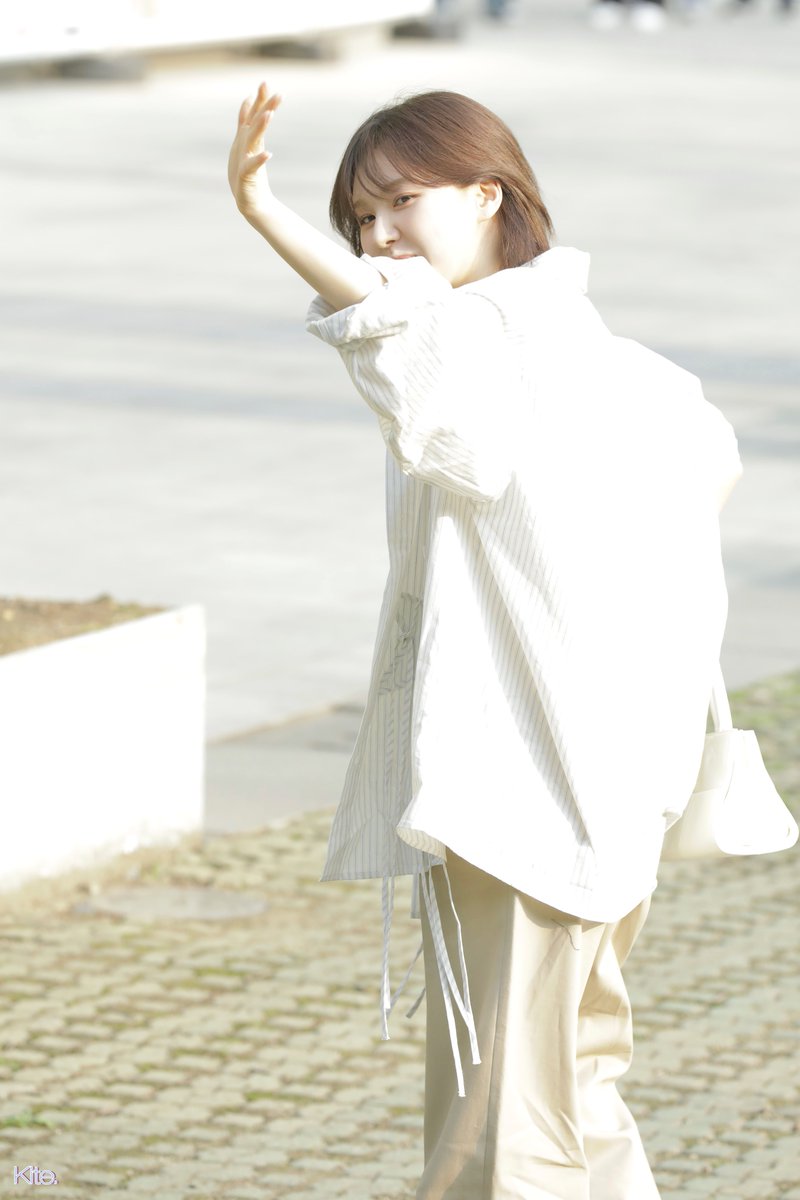 kite_fei tweet media