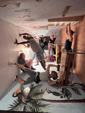 Artik Consulting tweet media