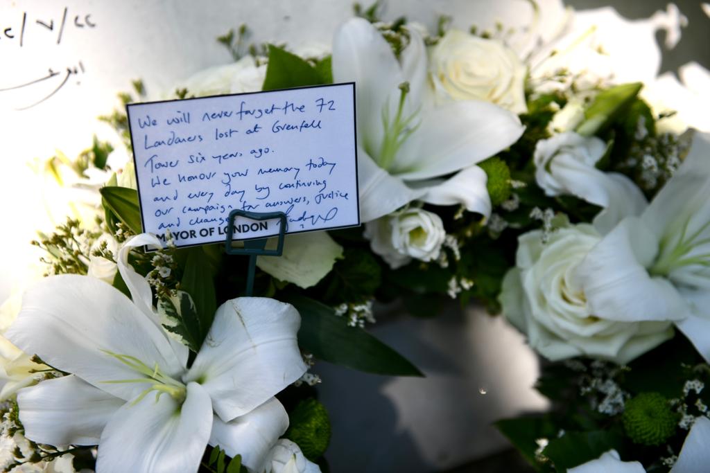 SadiqKhan's tweet photo. London will never forget the devastation of the Grenfell Tower fire.

Six years on, we pay tribute to the 72 lives cut short, to those who lost loved ones and friends, and to the survivors and community of North Kensington. https://t.co/fmHCif5jwA