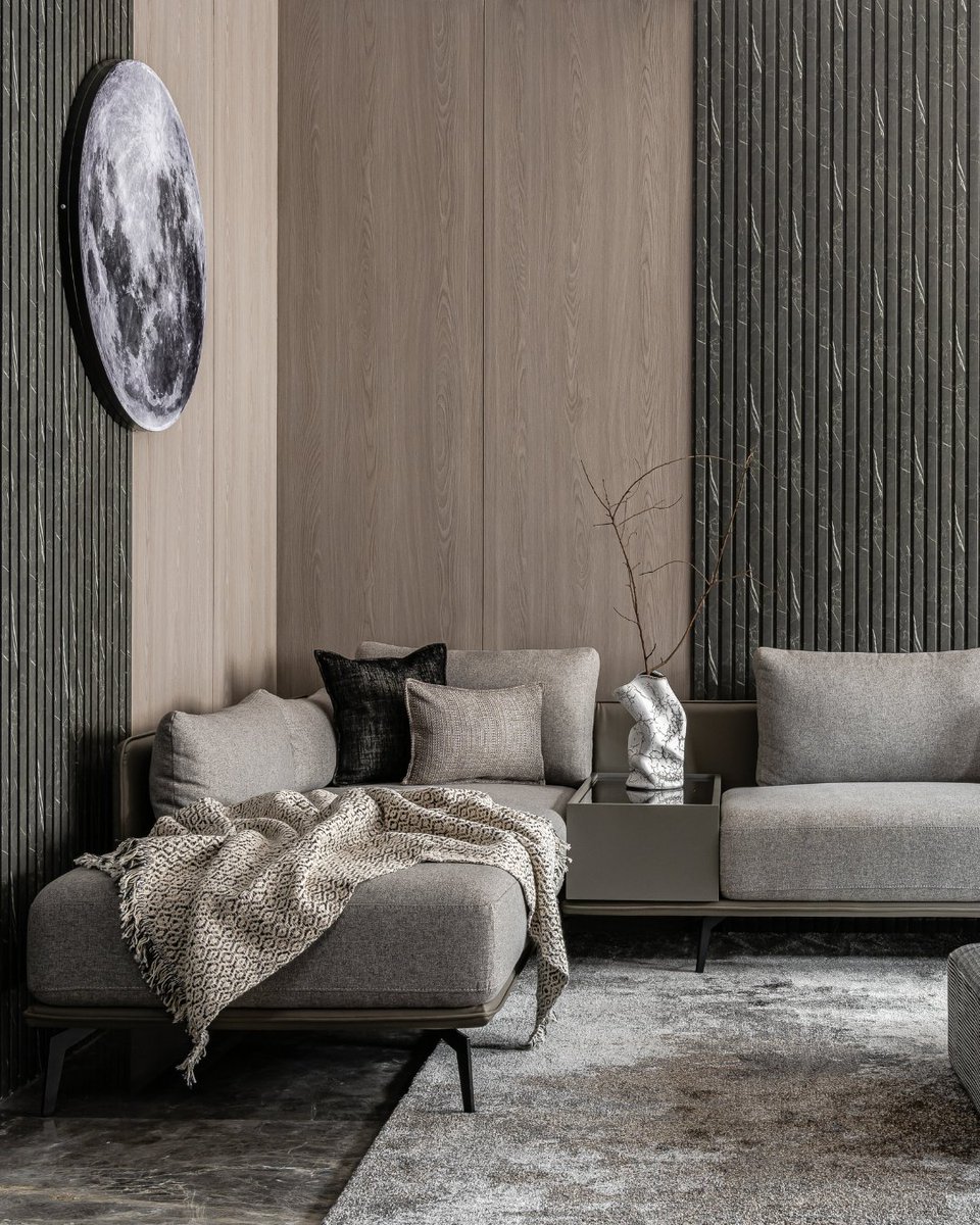 The timeless elegance of The Nouvelle Edge, designed by Nirja Choksi of The Concept Lab. 

📸: Noaidwin Sttudio
🔗:bit.ly/FOAIDIndia

#foaid #Gujarat #interiorstyling #residentialdesign #livingspace #luxurydesign #moderndesign