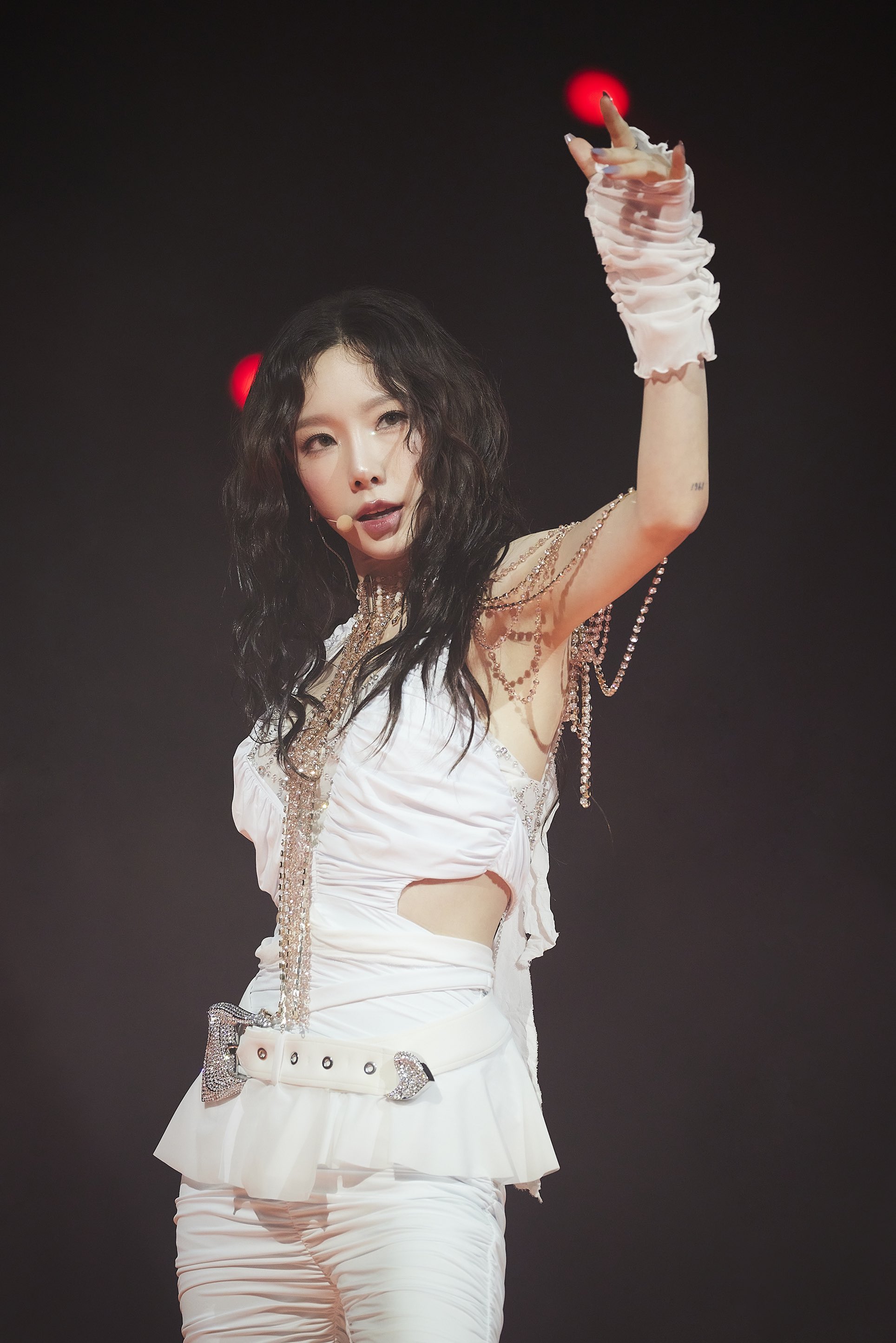 foreverlovetaeyeon on X: As Taeyeon officially becomes an