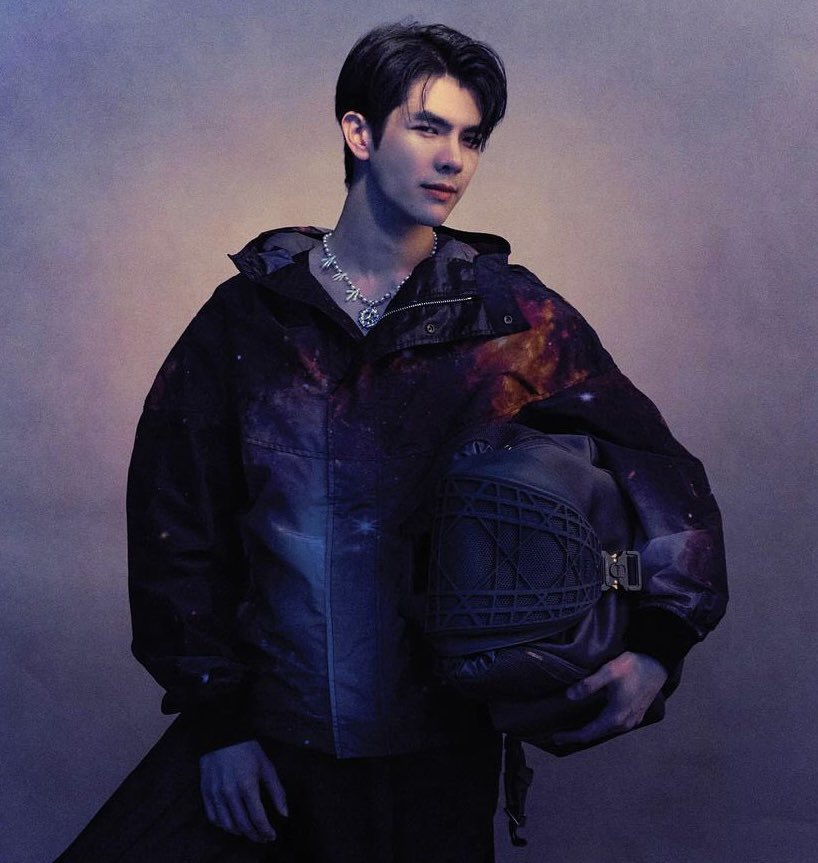 AHHHHHHHHHHHHHH I AM OBSESSED!!! 

Mile × Mensfolio

#MilePhakphum <a href="/milephakphum/">mile phakphum</a>
 #DiorMenFall <a href="/Dior/">Dior</a>