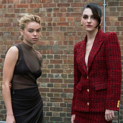 'it was very lovely to come in after they’ve [Milly Alcock and Emily Carey] taken care so beautifully in the first five episodes. It was a very generous springboard for me and Olivia,'

— Emma D'arcy via @deadline