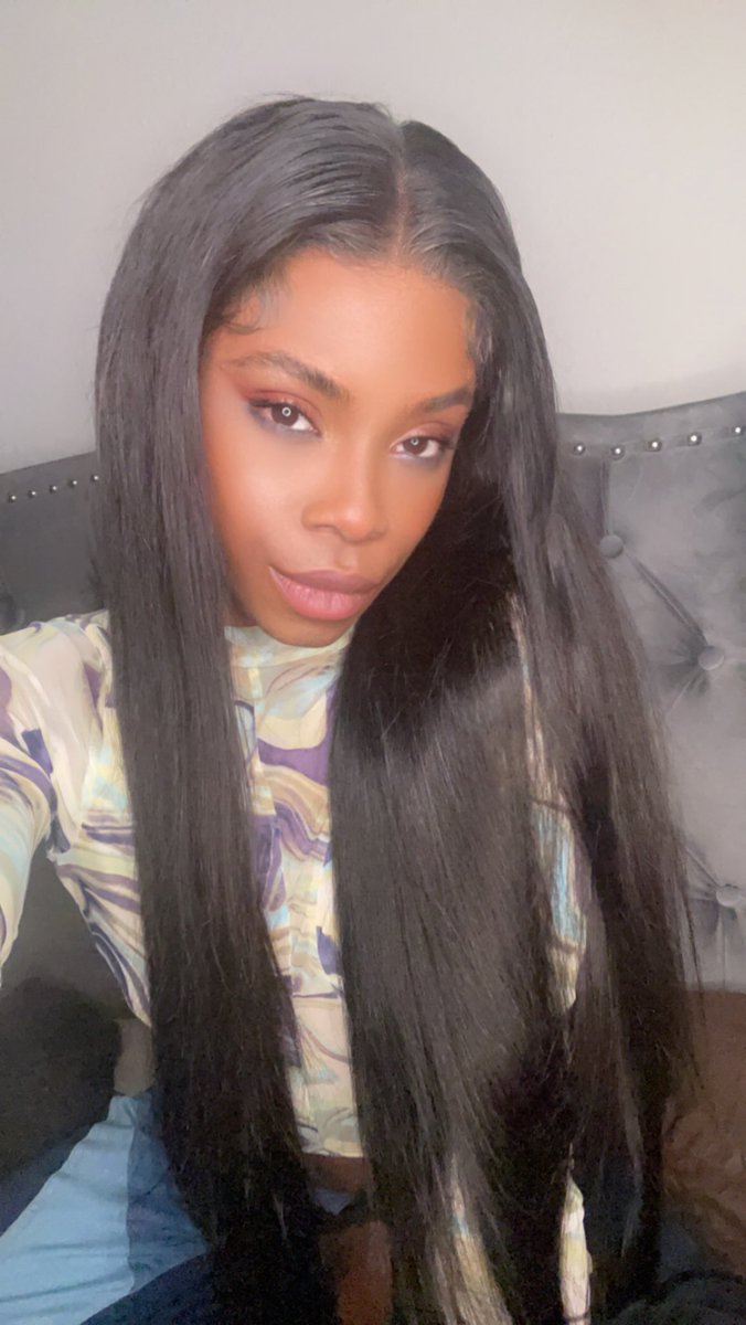 DD Smith tweet media