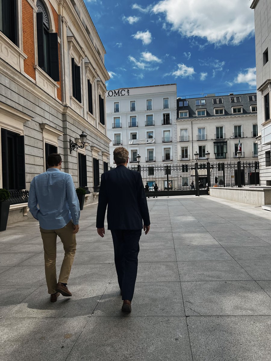 👤 El portaveu del PDeCAT al Congrés, <a href="/Ferran_Bel/">Ferran Bel i Accensi</a>, s'acomiada avui de la política.

📑 El seu llegat d'excel·lència, dedicació i compromís polític romandrà per sempre impregnat en multitud de lleis i esmenes en benefici de Catalunya i dels seus ciutadans.

🤝 Un honor, Ferran!