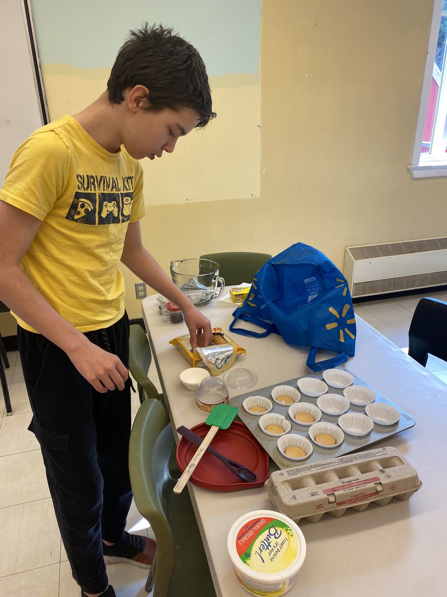 Meagan Perry tweet media