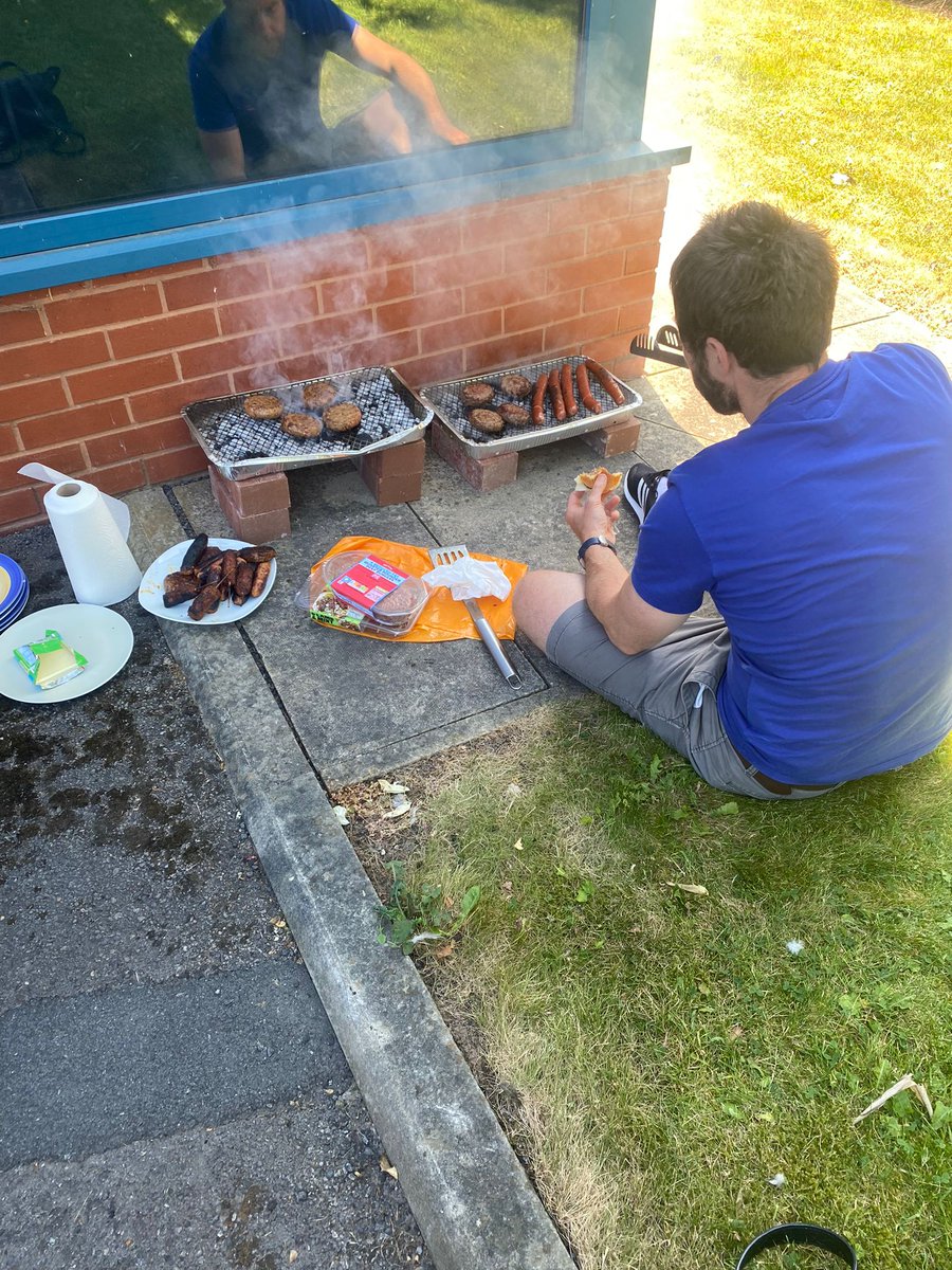 sharp_consult's tweet photo. We've got the BBQs out today for lunch! 🌭🔥

Our Business Manager Michael has organised a Sales Day today for us all to enjoy and to make it even better, Jamie has fired up the BBQs and fed us a delicious lunch out in the sunshine!

#recruitmentagency #heatwave #bbqfood https://t.co/i8nzBtRcdk