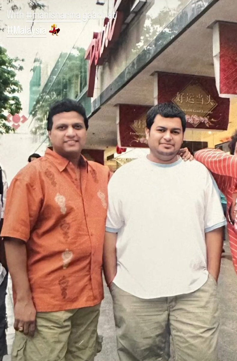 Thaman anna with his guru 
Manisharma 🥁❤
@MusicThaman 🥁